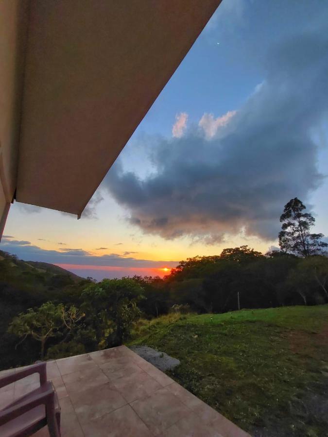 Вилла Casa Urraca, Magnifica Vista Al Oceano Pacifico Монте-Верде Экстерьер фото